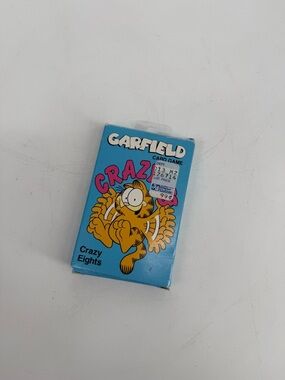 Garfield Crazy Eights Card Game - Blue Box